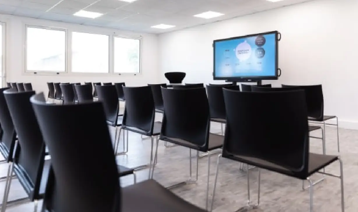 Salle de conférence, formation et réunion à Lorient Lanester